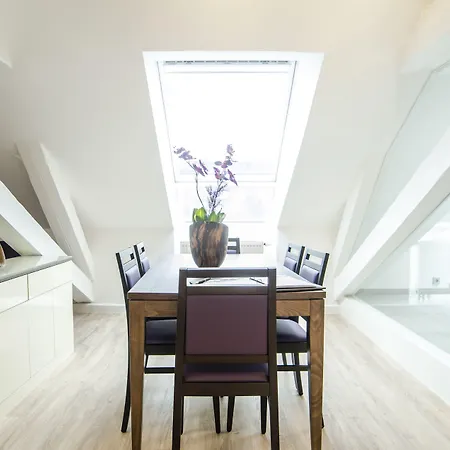 Otel Merkur Baden-Baden