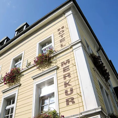 Merkur Hotel 3*