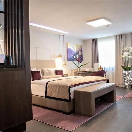Hotel Merkur Baden-Baden